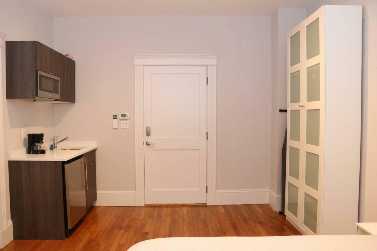A Stylish Stay W/ A Queen Bed, Heated Floors.. #15 Бруклин Экстерьер фото